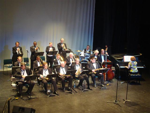 sumter community concert band on stage